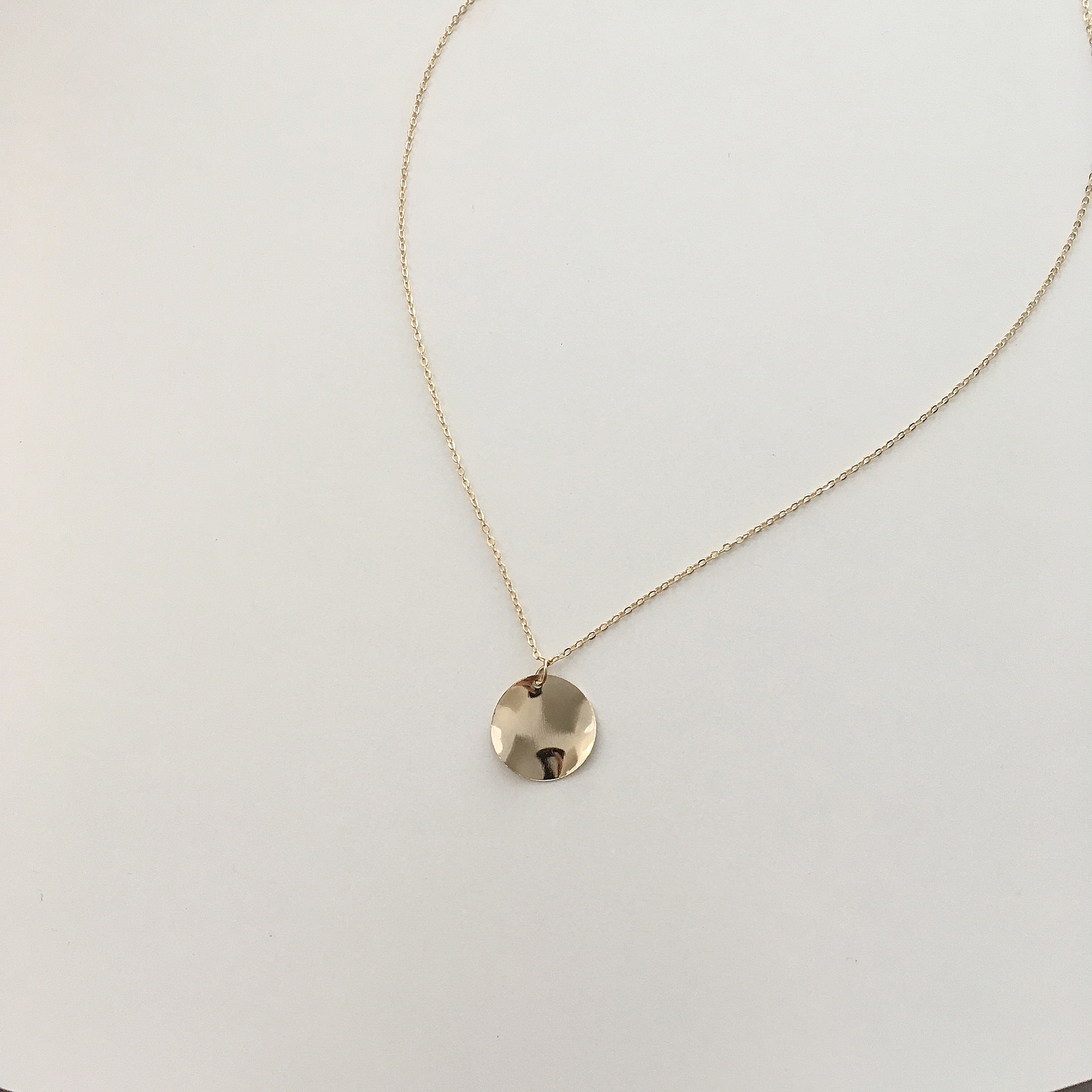 Round Necklace Autumn Gift Coordination