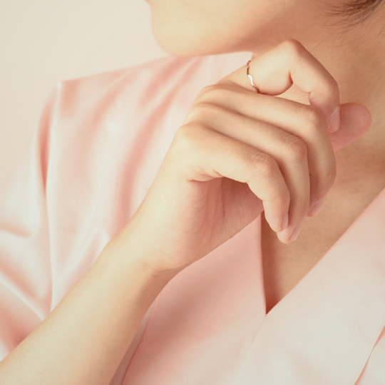 <b><p>14k thumb Index finger Layed K Uneven word</p></b><b><p>14k 親指 検知 リング 重ね着 ケイ 無地 一言 左手 右手 停止 エキ 女性</p></b><br /><br /><p align='center'>