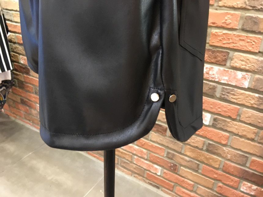 Women Short Pants Leather Material Waist Full Bend