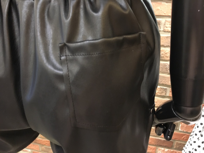 Women Short Pants Leather Material Waist Full Bend