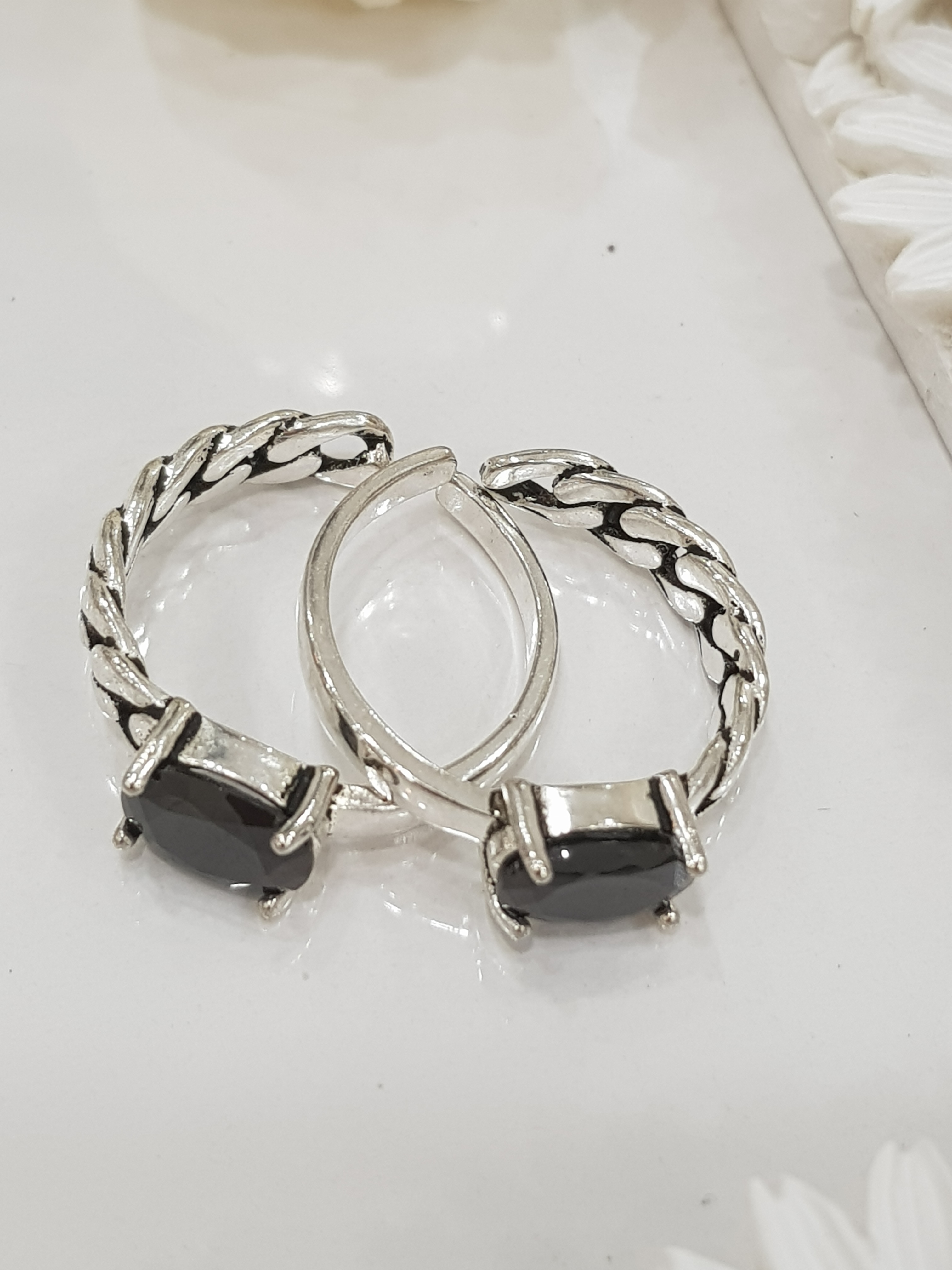 <b><p>Special Ofrs 925 silv pnt Free ze bum Back</p></b><b><p>特価 925 油絵 フリーサイズ 銀の指輪 バックオープン リアル 高級 アンティークな感じ</p></b><br /><br /><p align='center'>