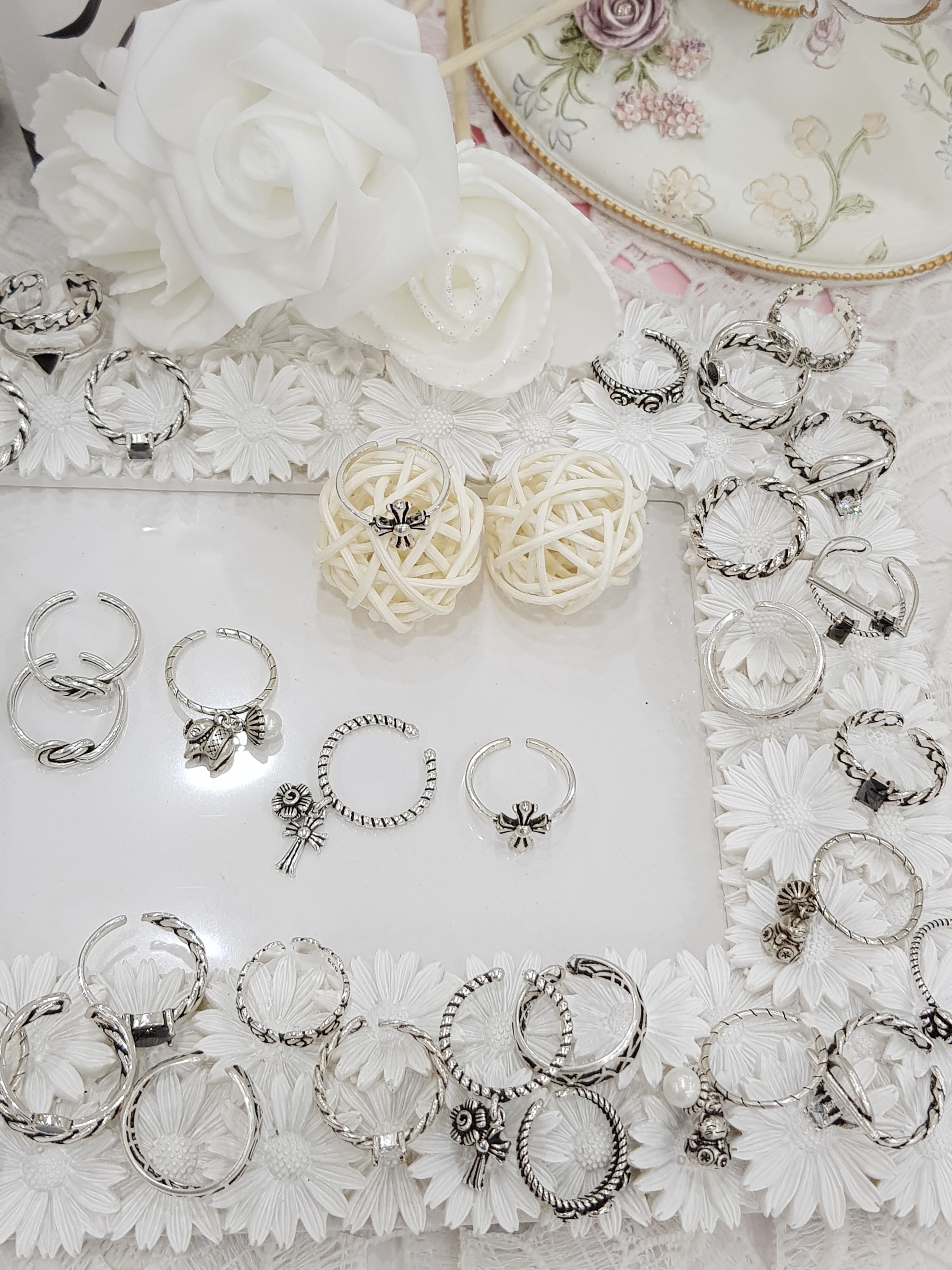 <b><p>Special Ofrs 925 silv pnt Free ze bum Back</p></b><b><p>特価 925 油絵 フリーサイズ 銀の指輪 バックオープン リアル 高級 アンティークな感じ</p></b><br /><br /><p align='center'>