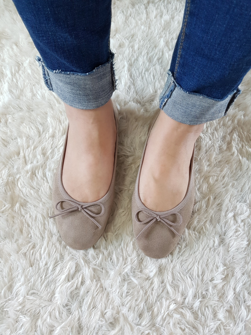 <b><p>Korean Mourning 3 cols suede ribbon flat</p></b><b><p>韓国語 無排 3色 スエード リボン フラット シューズ 1cm 女性 靴 ローファー</p></b><br /><br /><p align='center'>