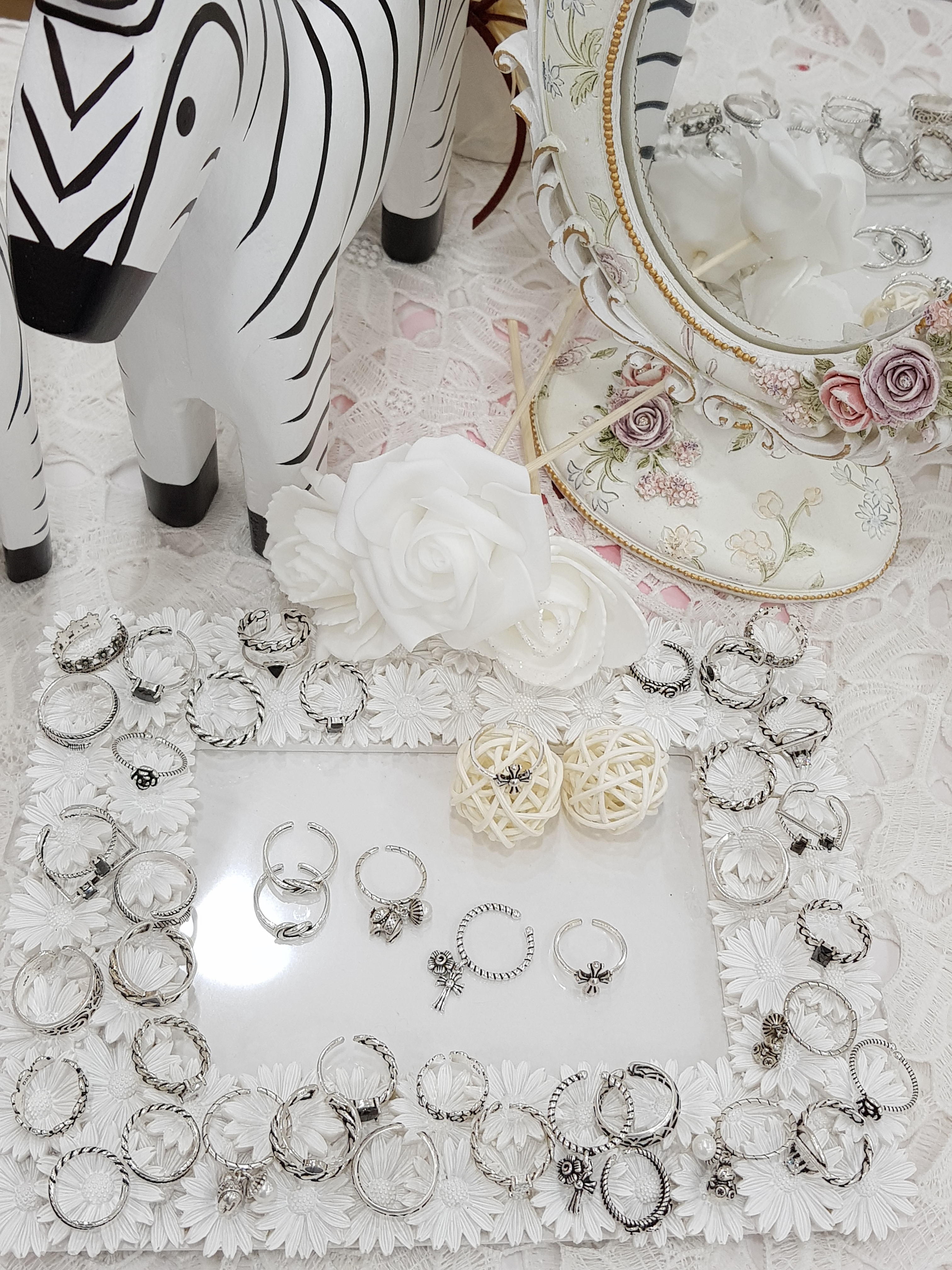 <b><p>Special Ofrs 925 silv pnt Free ze bum Back</p></b><b><p>特価 925 油絵 フリーサイズ 銀の指輪 バックオープン リアル 高級 アンティークな感じ</p></b><br /><br /><p align='center'>