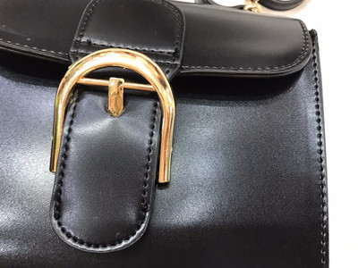 New mini cross-back bag Recommended woman