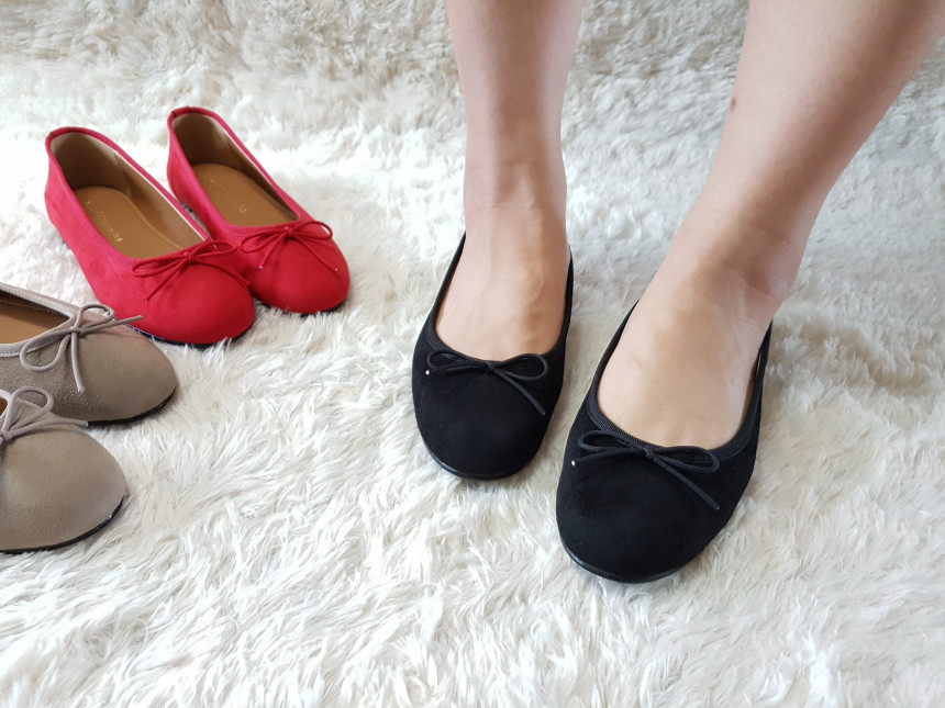 <b><p>Korean Mourning 3 cols suede ribbon flat</p></b><b><p>韓国語 無排 3色 スエード リボン フラット シューズ 1cm 女性 靴 ローファー</p></b><br /><br /><p align='center'>