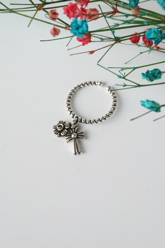 <b><p>Special Ofrs 925 silv pnt Free ze bum Back</p></b><b><p>特価 925 油絵 フリーサイズ 銀の指輪 バックオープン リアル 高級 アンティークな感じ</p></b><br /><br /><p align='center'>