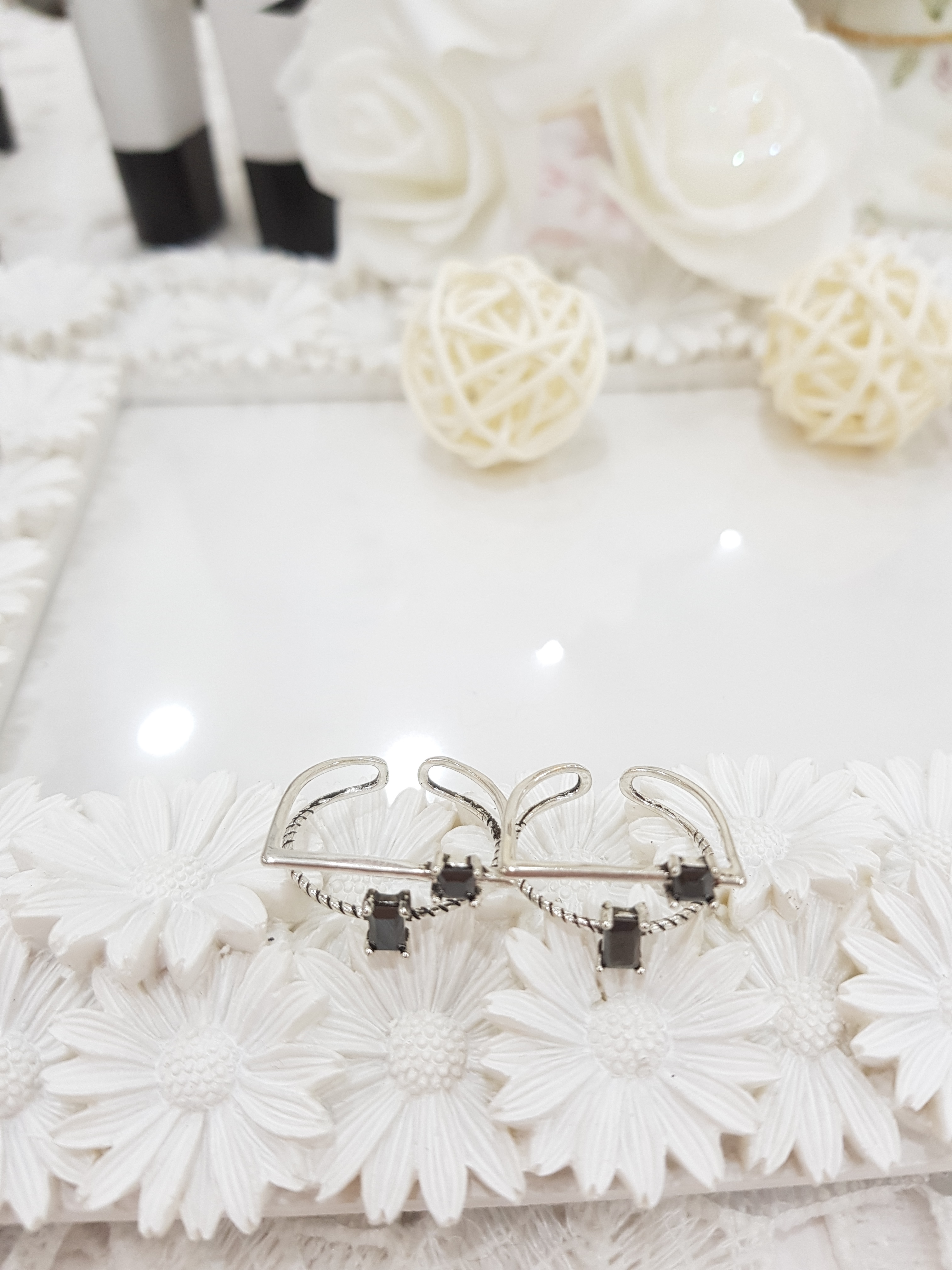 <b><p>Special Ofrs 925 silv pnt Free ze bum Back</p></b><b><p>特価 925 油絵 フリーサイズ 銀の指輪 バックオープン リアル 高級 アンティークな感じ</p></b><br /><br /><p align='center'>