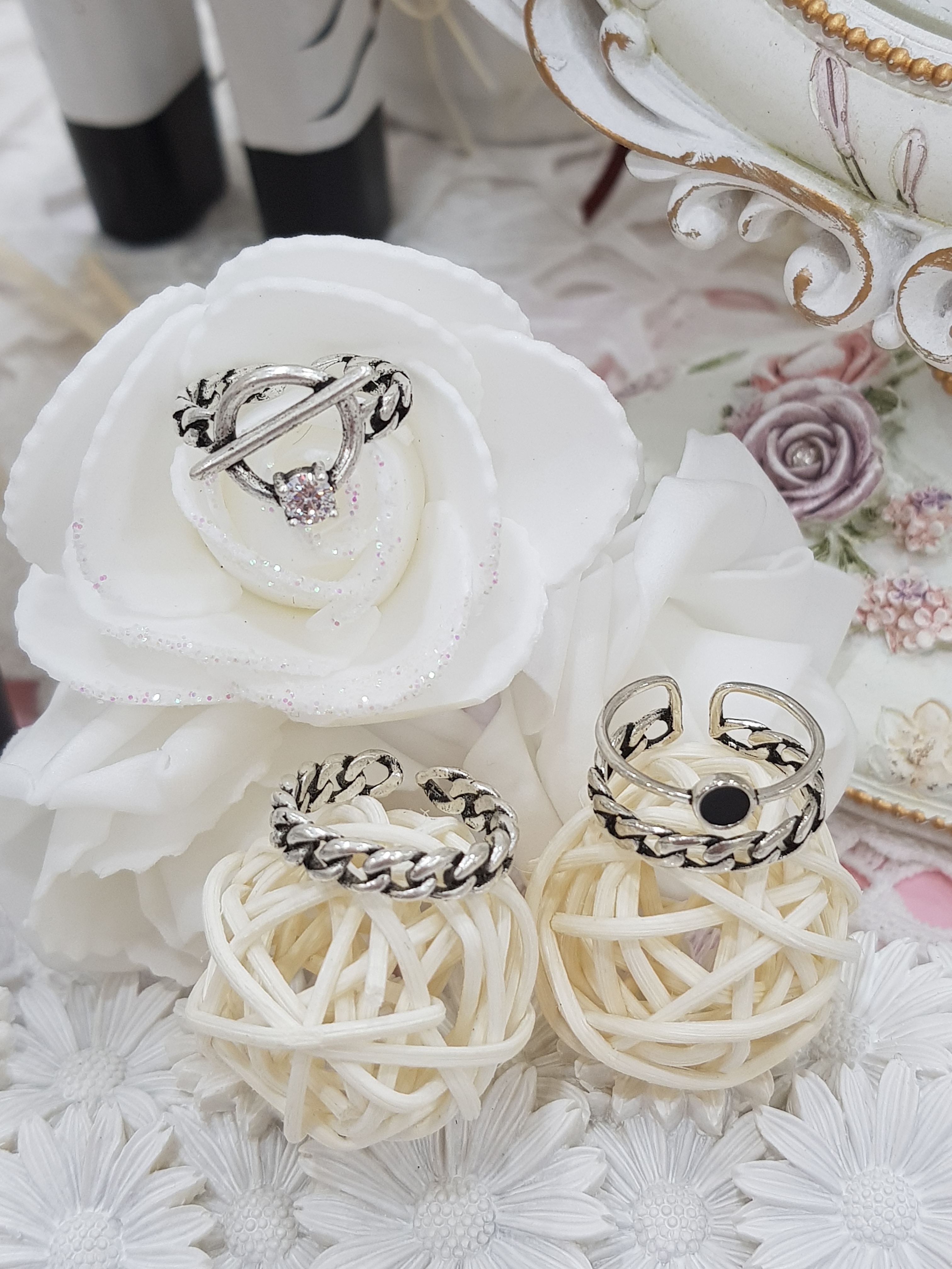 <b><p>Special Ofrs 925 silv pnt Free ze bum Back</p></b><b><p>特価 925 油絵 フリーサイズ 銀の指輪 バックオープン リアル 高級 アンティークな感じ</p></b><br /><br /><p align='center'>