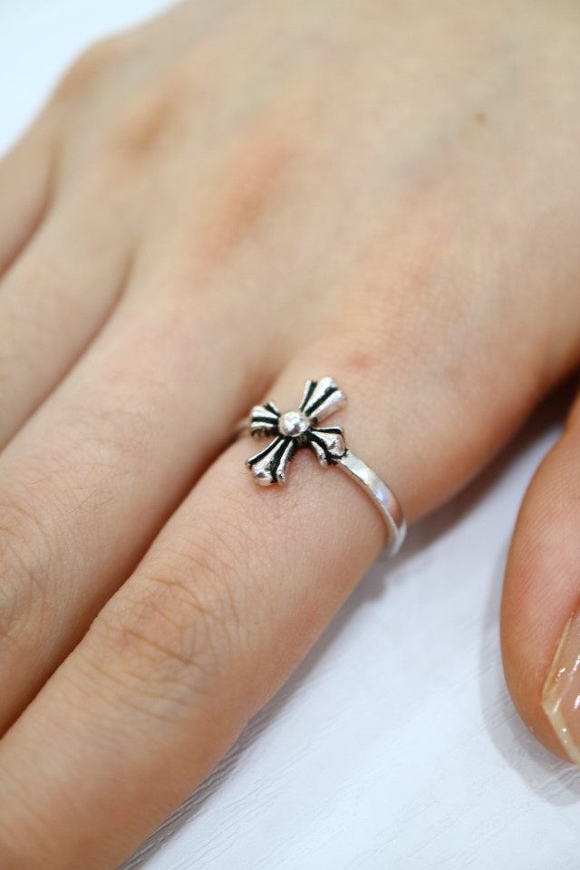 <b><p>Special Ofrs 925 silv pnt Free ze bum Back</p></b><b><p>特価 925 油絵 フリーサイズ 銀の指輪 バックオープン リアル 高級 アンティークな感じ</p></b><br /><br /><p align='center'>