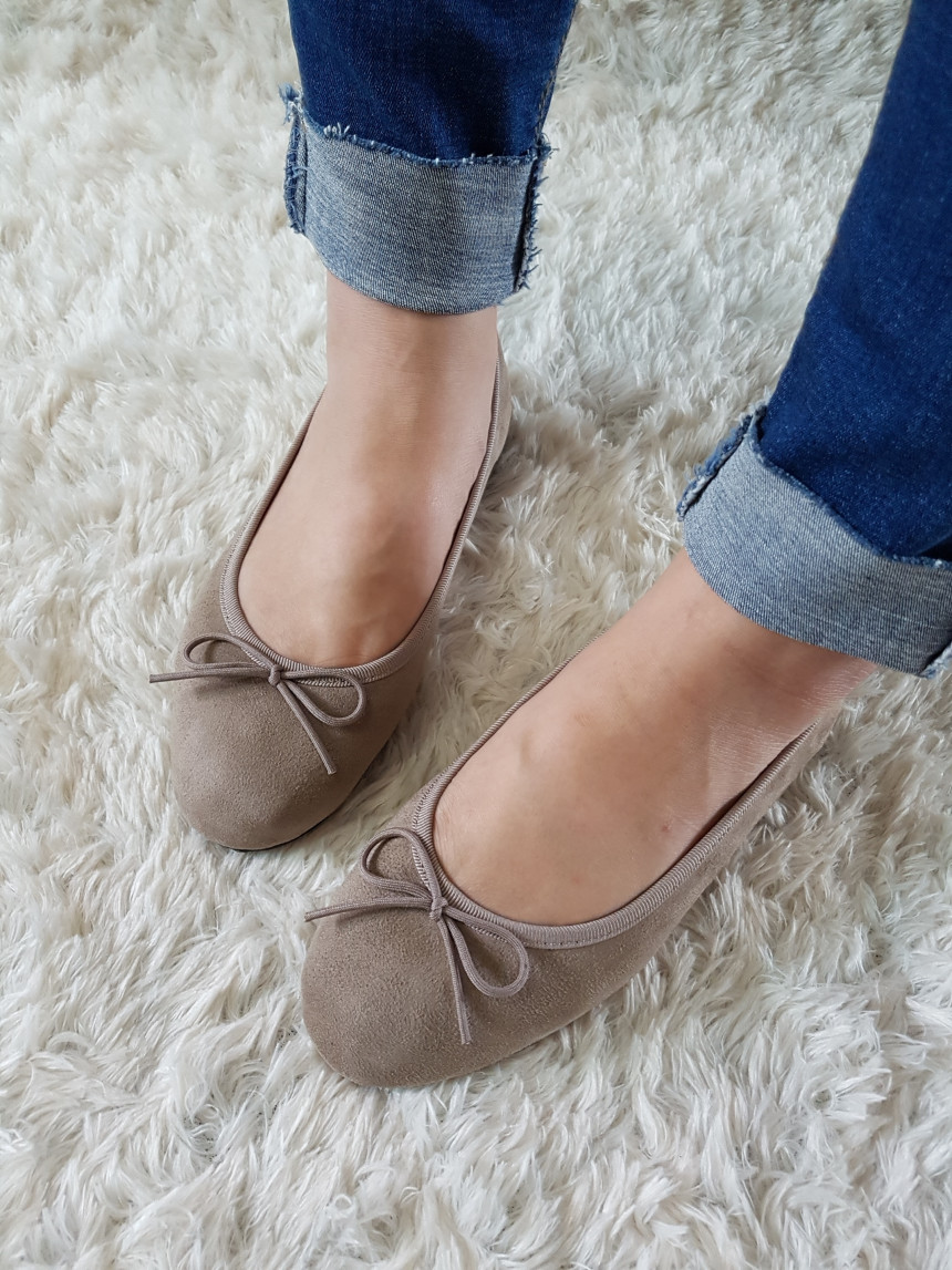 <b><p>Korean Mourning 3 cols suede ribbon flat</p></b><b><p>韓国語 無排 3色 スエード リボン フラット シューズ 1cm 女性 靴 ローファー</p></b><br /><br /><p align='center'>