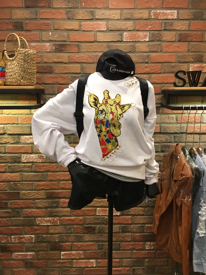 Women Short Pants Leather Material Waist Full Bend