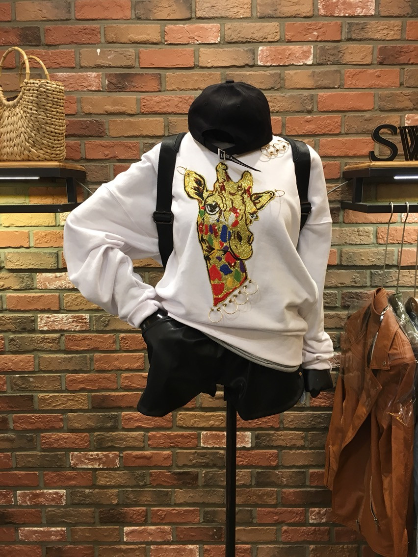 Women Short Pants Leather Material Waist Full Bend