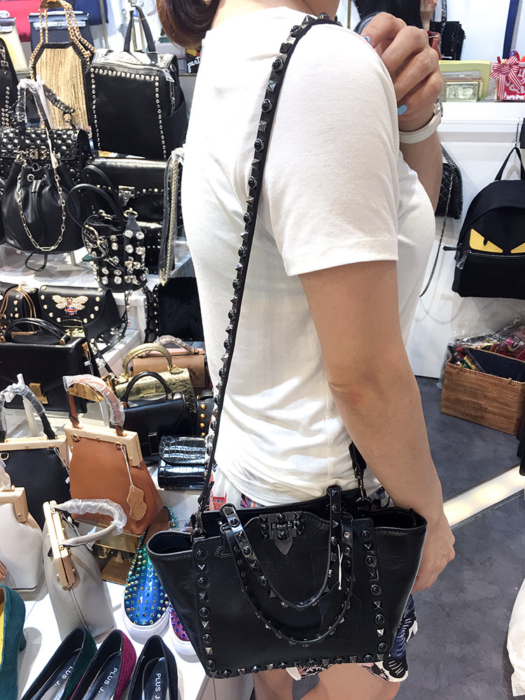 New Yupi style top grade black cowhide vintage roc