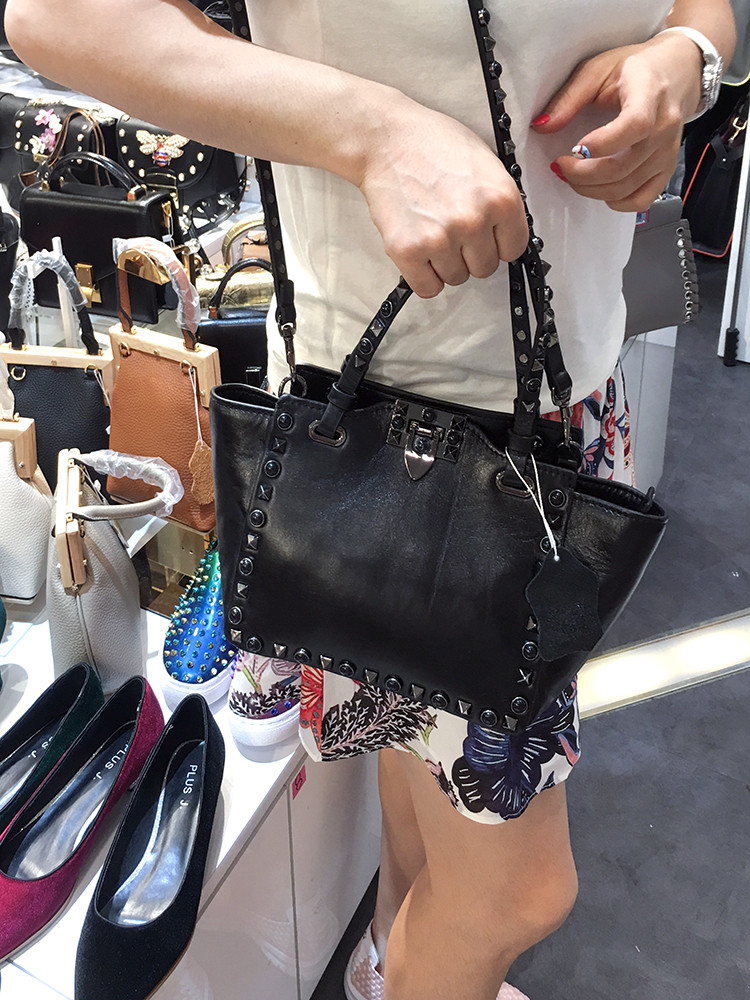 New Yupi style top grade black cowhide vintage roc