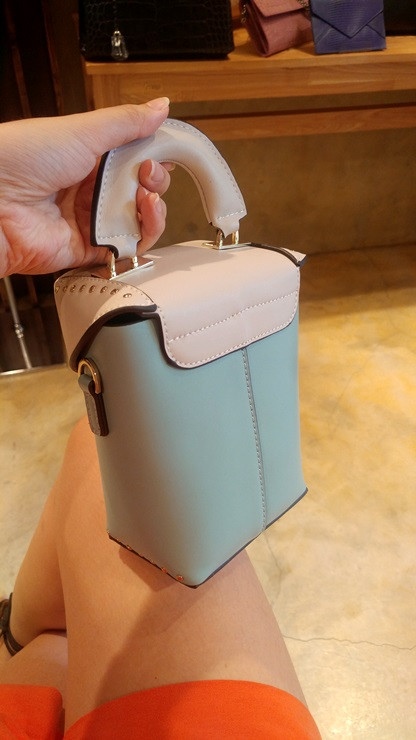 New Natural Cowhide - Mini Chong Cross Bag 5 color