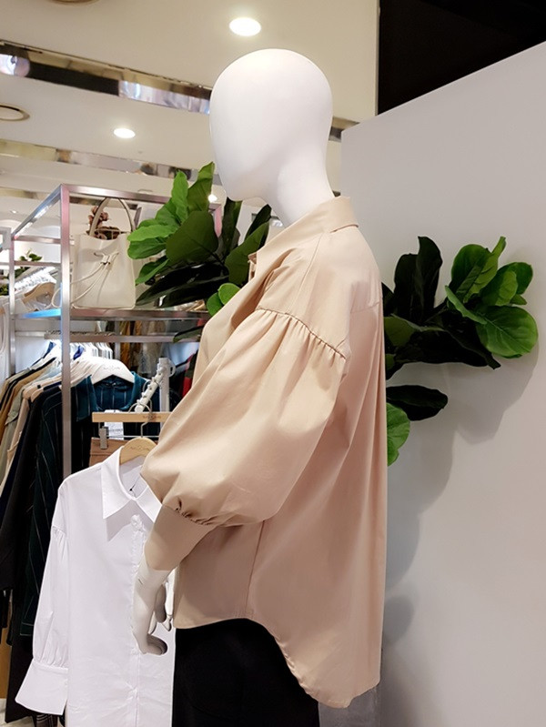 백화점윈도 : 네이버쇼핑 부루앤주디 퍼프남방블라우스 WGJH3BL002