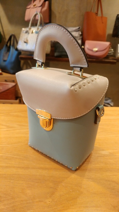 New Natural Cowhide - Mini Chong Cross Bag 5 color