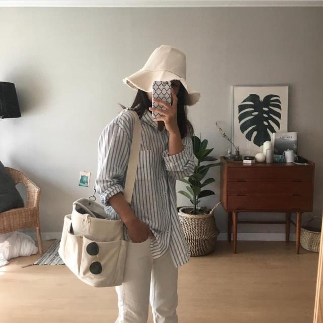 <b><p>Tumbler Bag Canvas Eco Solid Essence Whiting</p></b><b><p>タンブラーバックキャンバスエコバッグ無地精油美白バッグおむつショーポベク軽いユムブリバックポケット、</p></b><br /><br /><p align='center'>