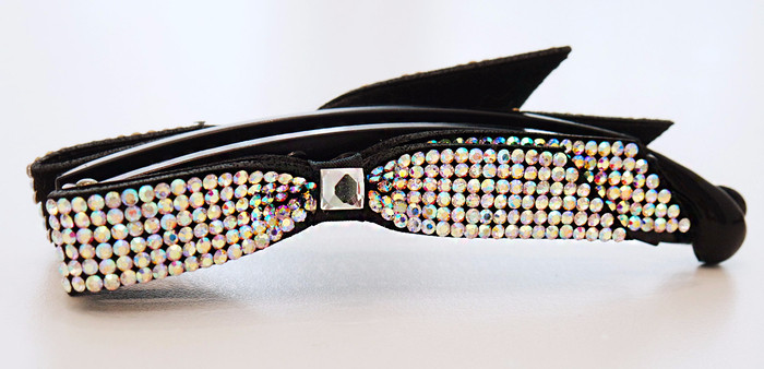 New Scrub Ribbon Swarovski Cubic Banana Pin 5color