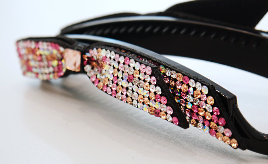 New Scrub Ribbon Swarovski Cubic Banana Pin 5color