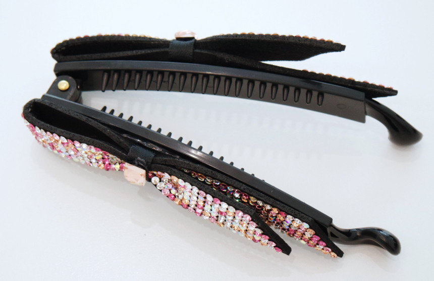 New Scrub Ribbon Swarovski Cubic Banana Pin 5color