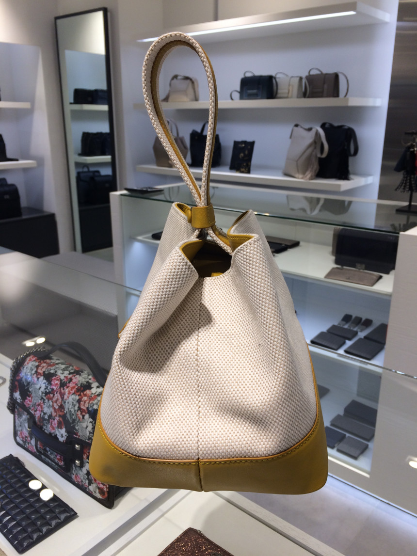 New Women's Bags Deck Canvas Bucket DE1H8ABGT02