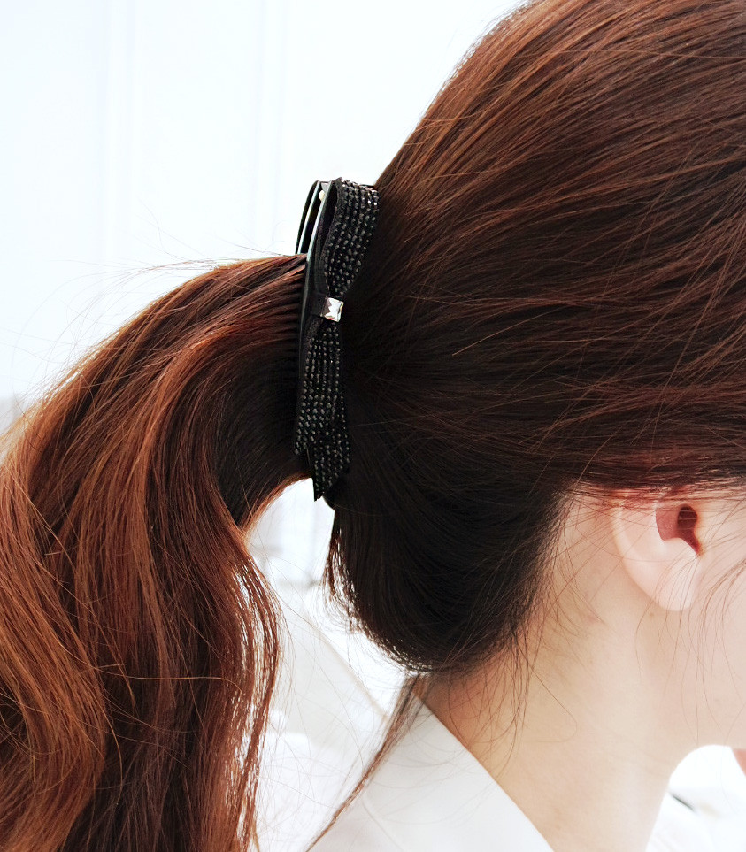 New Scrub Ribbon Swarovski Cubic Banana Pin 5color