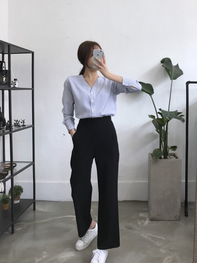 NEW FASHION LADY GIRL Blouse Stripe V-neck blouse