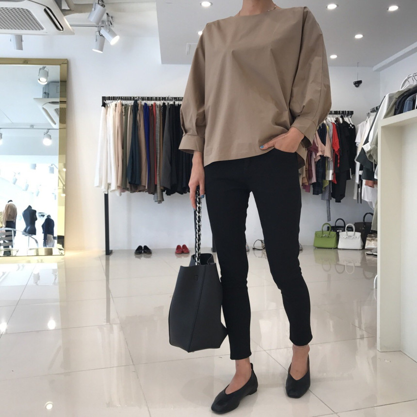 NEW FASHION LADY GIRL Blouse Balloon Shirt Classic