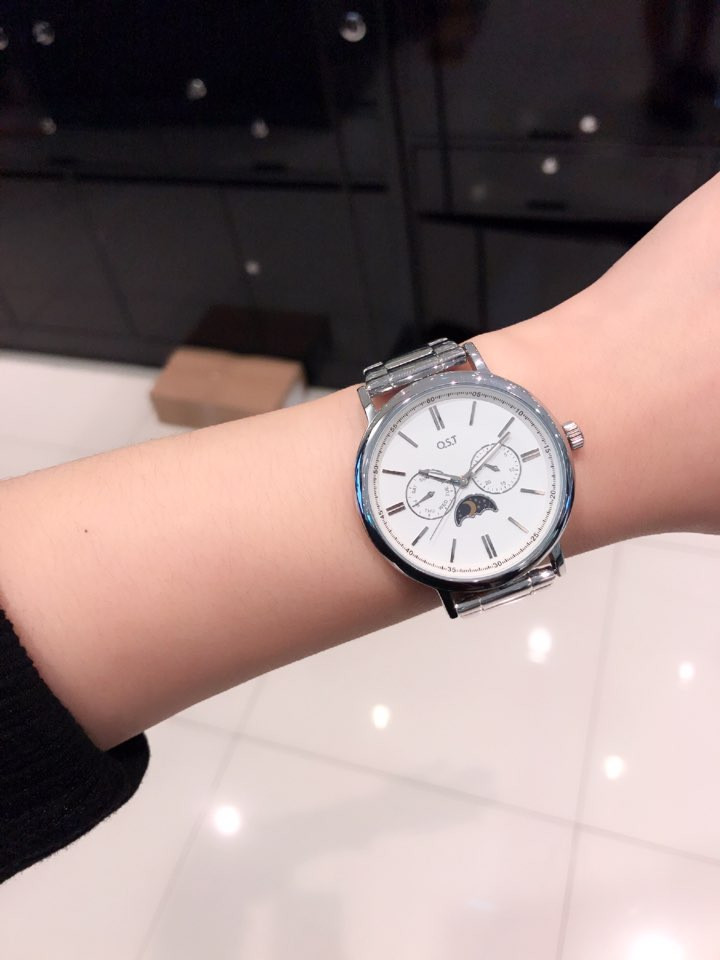 <b><p>OST White Silver Moon Phase Couple Watch</p></b><b><p>OST ホワイトシルバームーンフェイズカップル時計 OTC116514FLS 2SS</p></b><br /><br /><p align='center'>