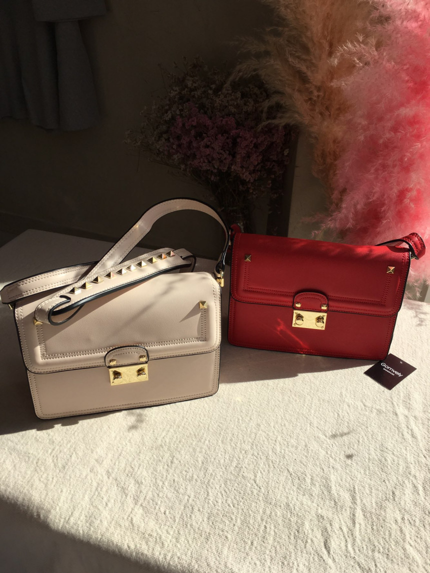 New mobster mini stubs Lovely cross bobs Semi-offi