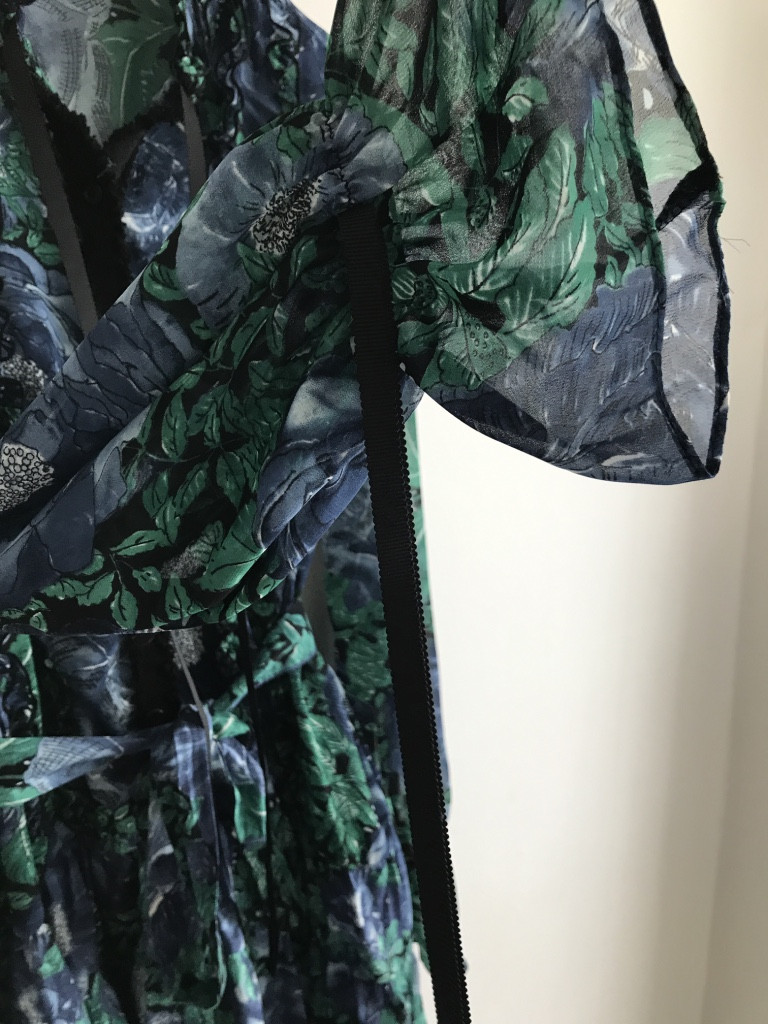 New Women Dress Flower One Piece Modern and Chic F