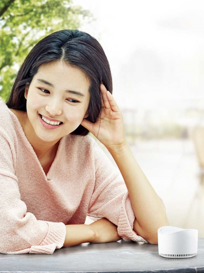 SKT Portable Artificial Intelligent Speaker NUGU E