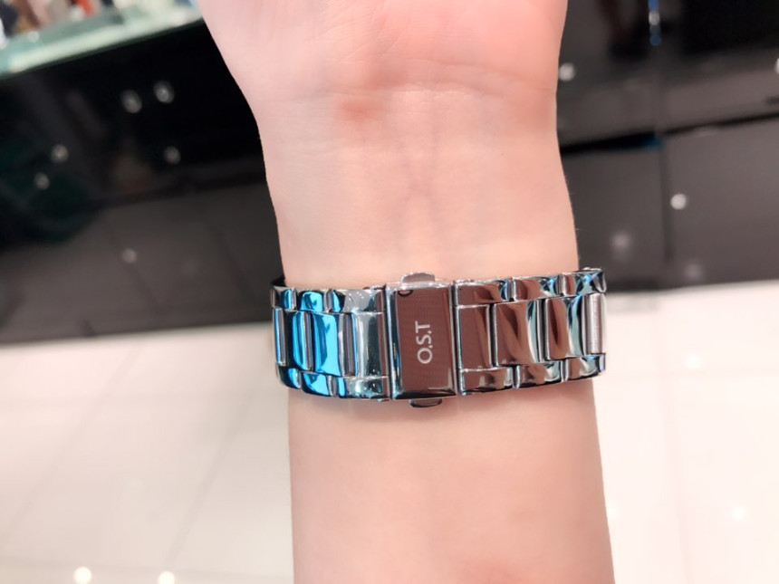 <b><p>OST White Silver Moon Phase Couple Watch</p></b><b><p>OST ホワイトシルバームーンフェイズカップル時計 OTC116514FLS 2SS</p></b><br /><br /><p align='center'>