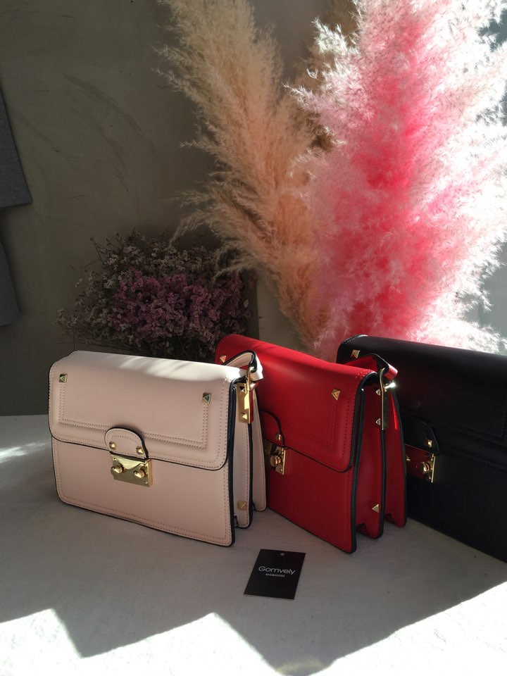 New mobster mini stubs Lovely cross bobs Semi-offi