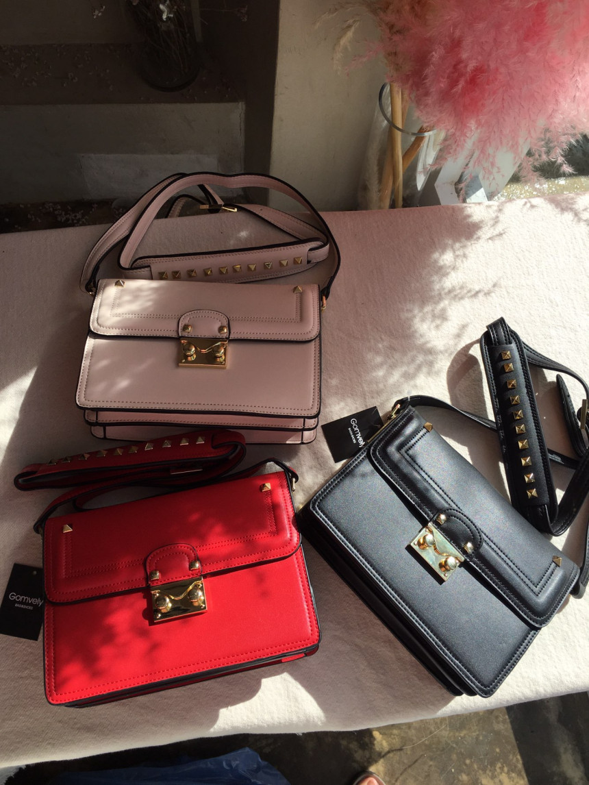 New mobster mini stubs Lovely cross bobs Semi-offi