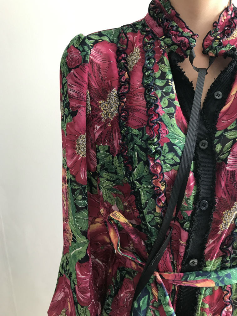 New Women Dress Flower One Piece Modern and Chic F