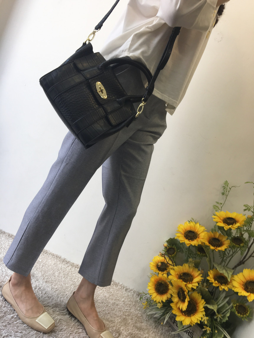 New Mini Alligator Handbag 2col