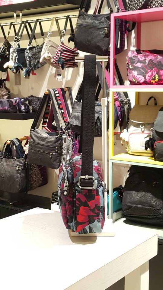 New Kipling Dinah Cross Bag KGDBS14 Good Ittime Va