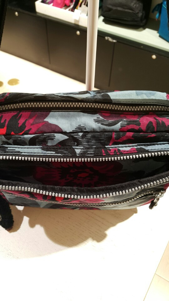 New Kipling Dinah Cross Bag KGDBS14 Good Ittime Va