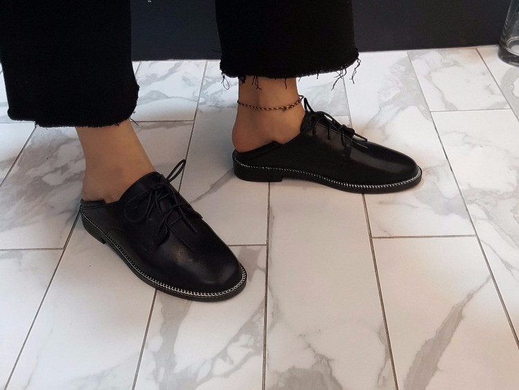 New Chain Blooper Mule Shoes Women Shoes