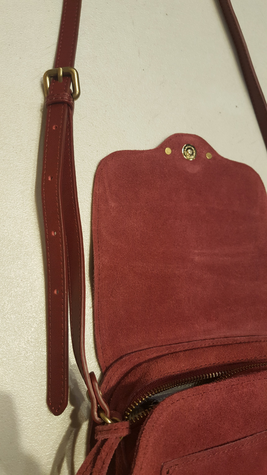 New Sausage Day Island Natural Cowhide Embroidery 