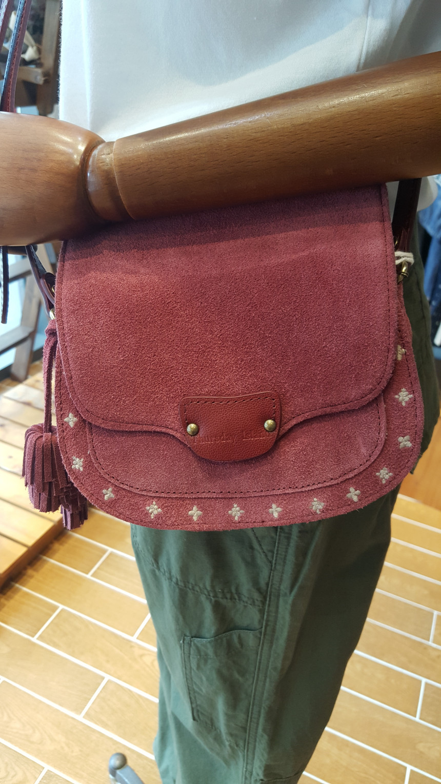 New Sausage Day Island Natural Cowhide Embroidery 