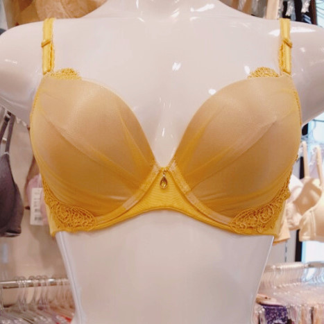 New AK PLAZA Vivienne 2016 FW Main Hello Fit Big S