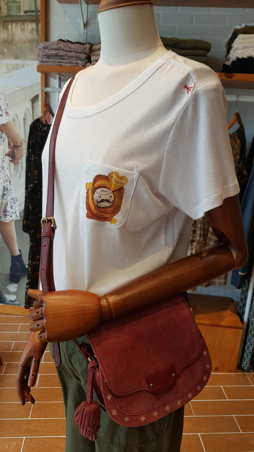 New Sausage Day Island Natural Cowhide Embroidery 