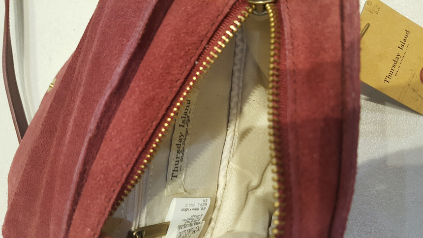 New Sausage Day Island Natural Cowhide Embroidery 