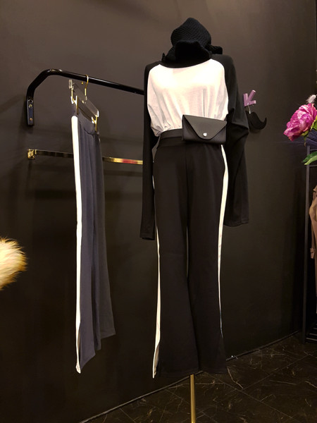 New Women's Pants Track Span Side Line Color Bo