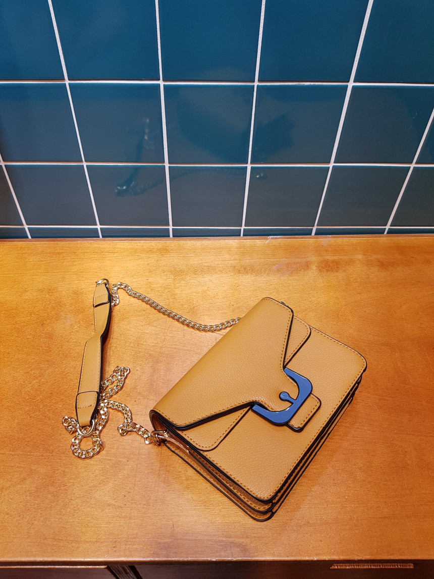 New Point Mini Cross Bag - 3color Daily Coordinati