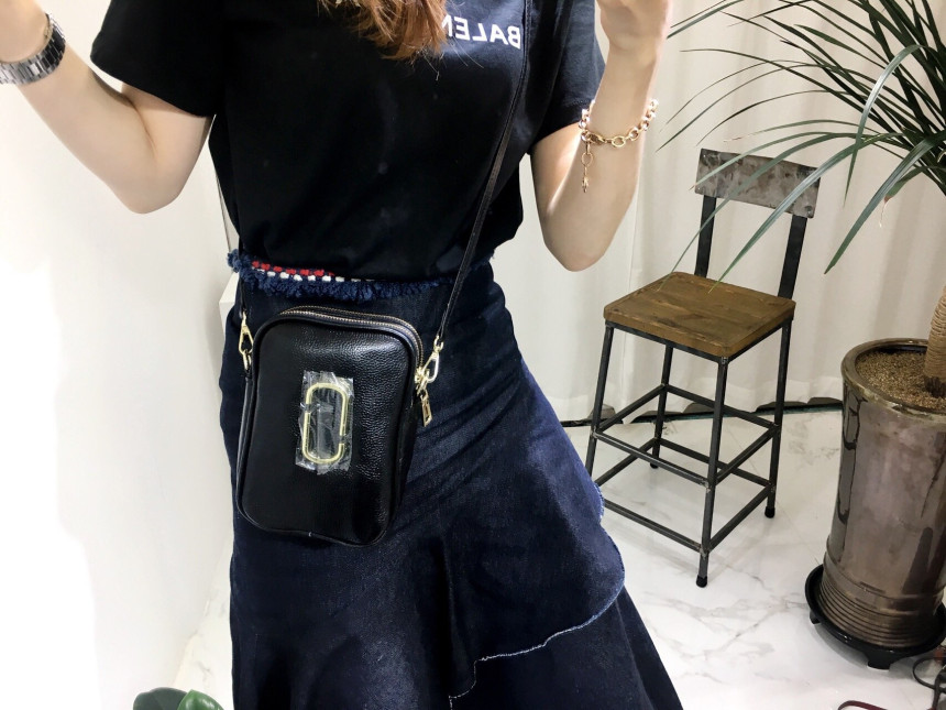 New Mini Vertical Leather Cross Brief Good to matc